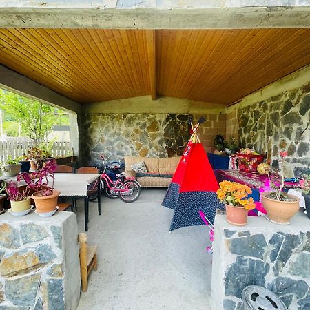 Manana Japaridze'S Guesthouse Mestia Dış mekan fotoğraf