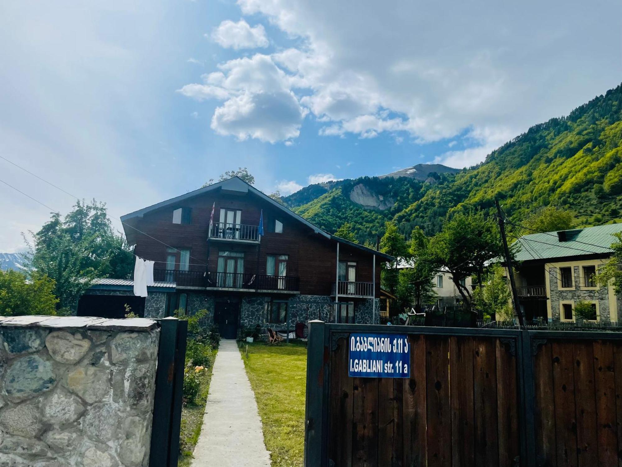 Manana Japaridze'S Guesthouse Mestia Dış mekan fotoğraf