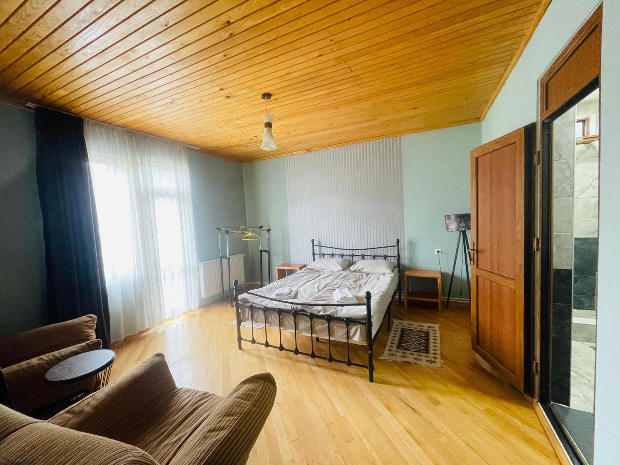Manana Japaridze'S Guesthouse Mestia Dış mekan fotoğraf